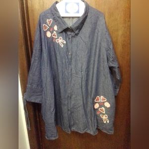 Size 4x button down denim top
